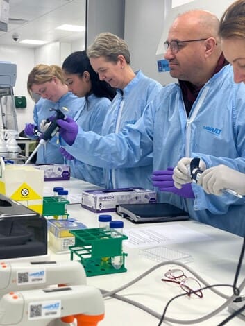 Trainees-pipette Trainees-pipette